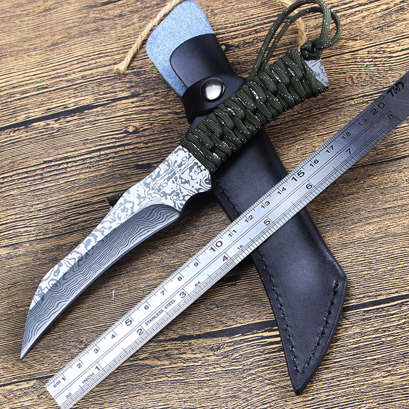 Karambits Outdoor Survival Taktisches Klauenmesser Messer mit offener Klinge, tragbares taktisches Kampfmesser zur Selbstverteidigung. Hochwertige Produkte sind scharf und einfach zu bedienen