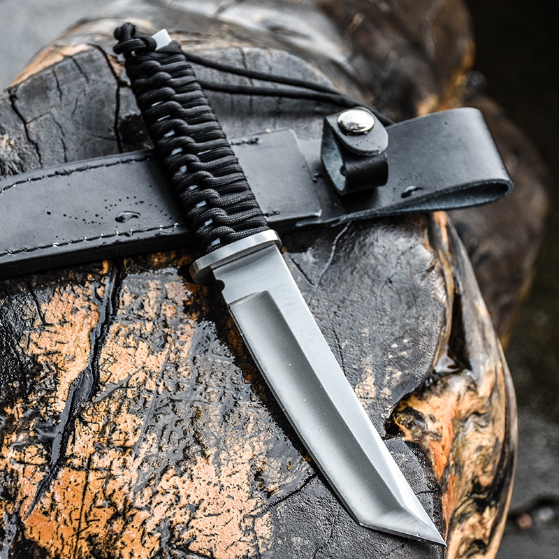 Knife self-defense outdoor survival knife sharp high hardness field survival tactics carry straight knife blade High quality products sharp