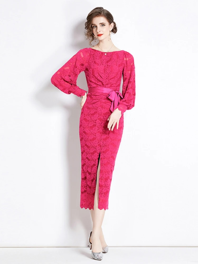 Casual Dresse 2024 Fashion Sexy Rose Rose Red Rose Red Lace Dress Women V Neck Long Lantern Sleeve Single Bered Floral Belt Split Midi Vestidos