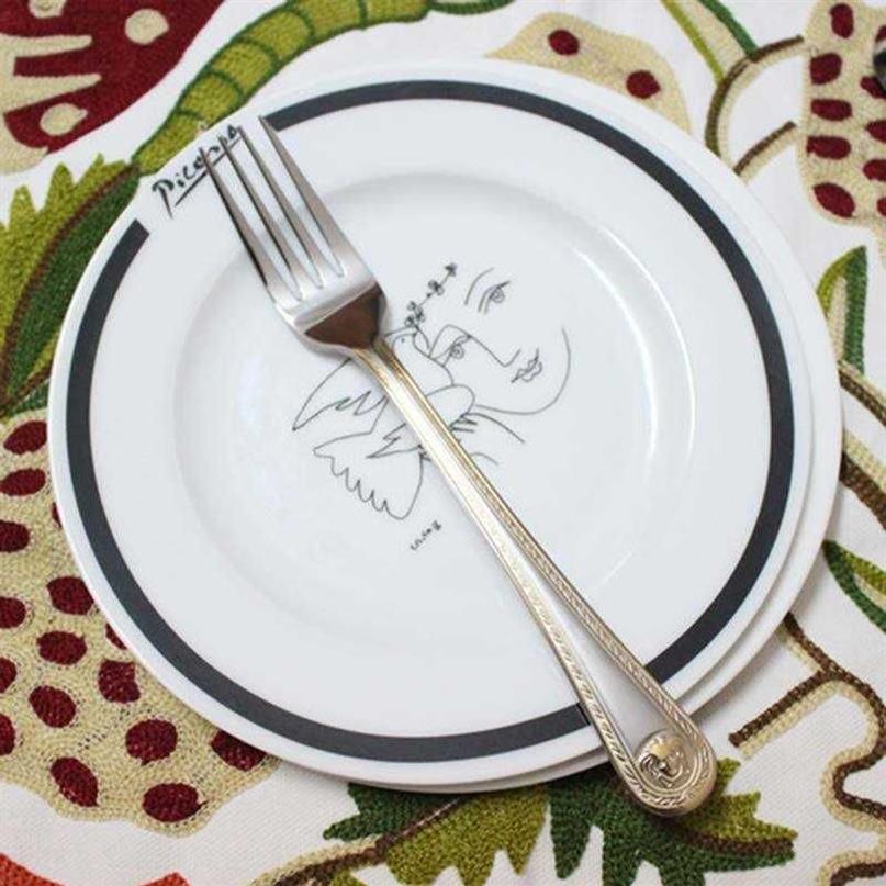 4 pièces ensemble Vintage Western plaqué or vaisselle fourchette à dîner LNIFE ensemble de couverts dorés ensemble de gravure en acier inoxydable vaisselle X0702659