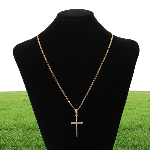 Collana con pendente a forma di croce con zirconi cubici ghiacciati con micro pavé gioielli da donna con catena da tennis273O4721705