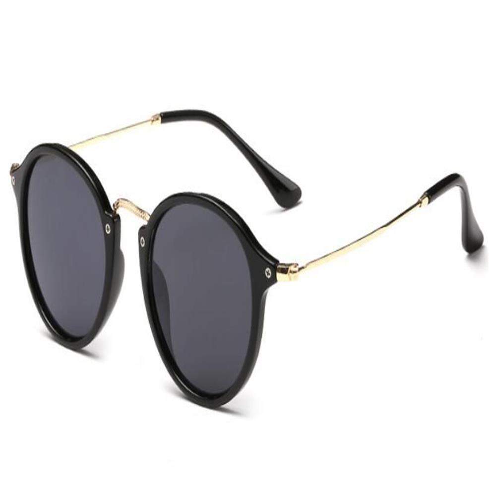 Occhiali da sole rotondi classici alla moda Occhiali da vista con montatura in metallo dorato Occhiali da sole con specchio di design Uomo Donna Tonalità flash l8s con custodia262k