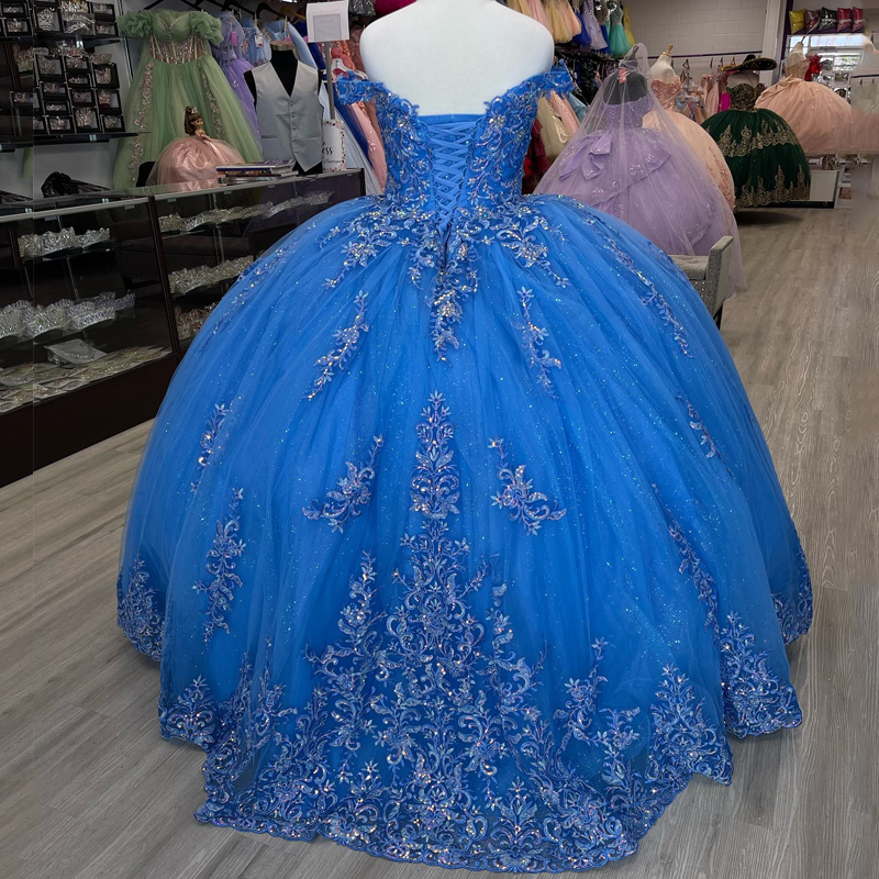 Blå glänsande quinceanera klänningar bollklänning födelsedag klänning glittrande applique spetsar från axeln snörning söt 16 klänning vestidos de 15