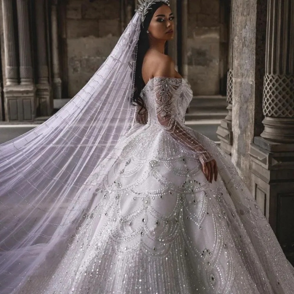 Stunningbride 2024 Luxury White Gorgeous Crystal Beading Court Train Ball Gown Wedding Dress Long Sleeved Romantic Princess Bridal Gown