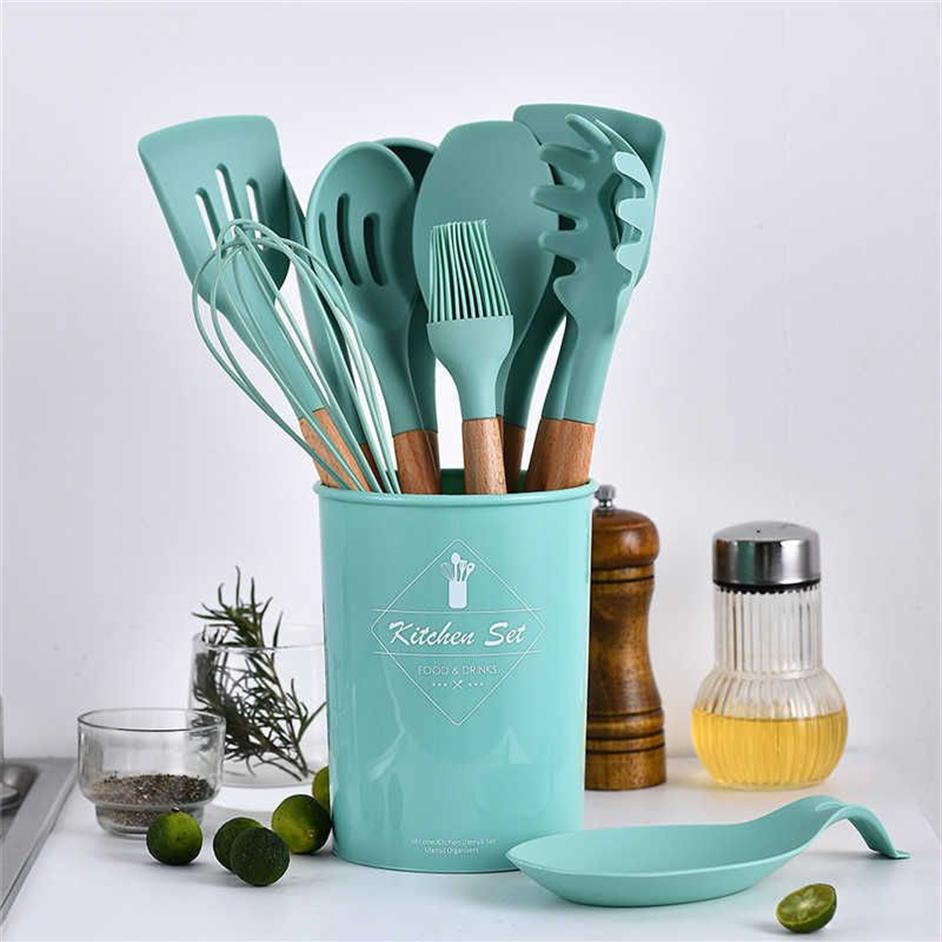 9 11 Silicone Cooking Utensils Set Non-stick Spatula Shovel Wooden Handle Cooking Tools Set with Storage Box Kitchen Tools T264D