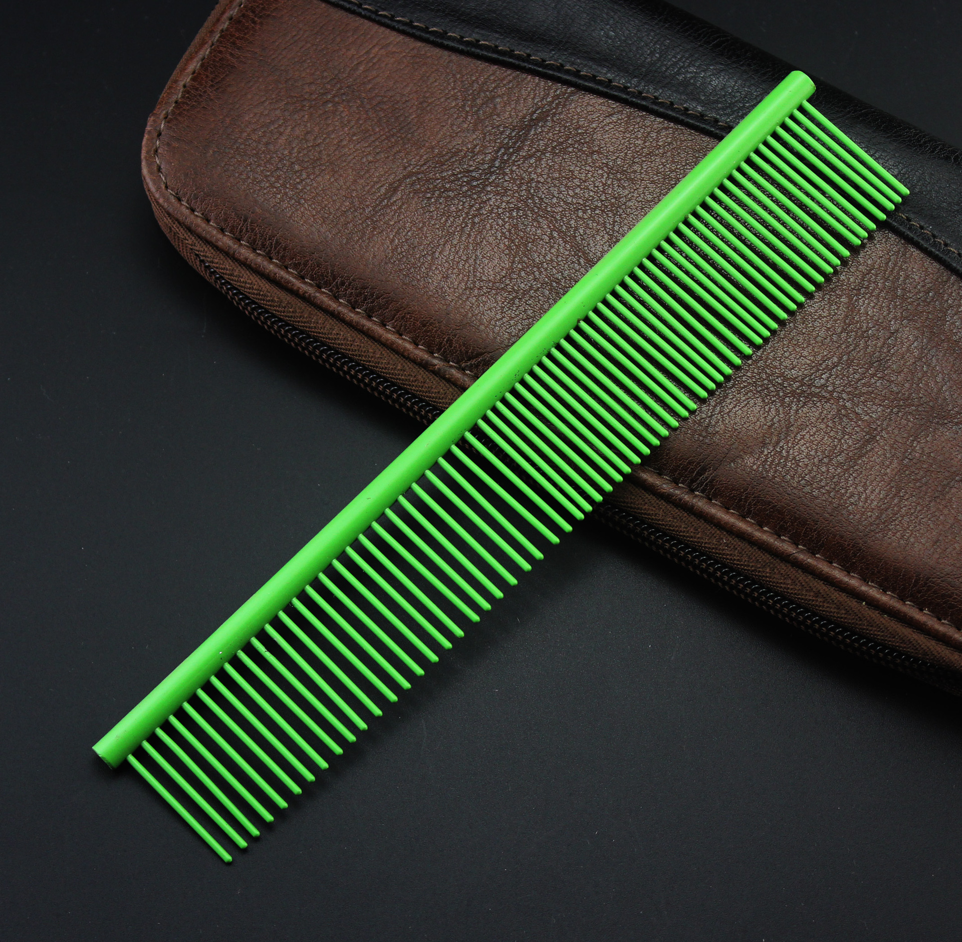 Husdjur skönhetsverktyg hund grooming comb professionell trimmer combs pälsborttagning borst hår utgjutning rengöringsverktyg husdjur levererar 19cm ccj2085