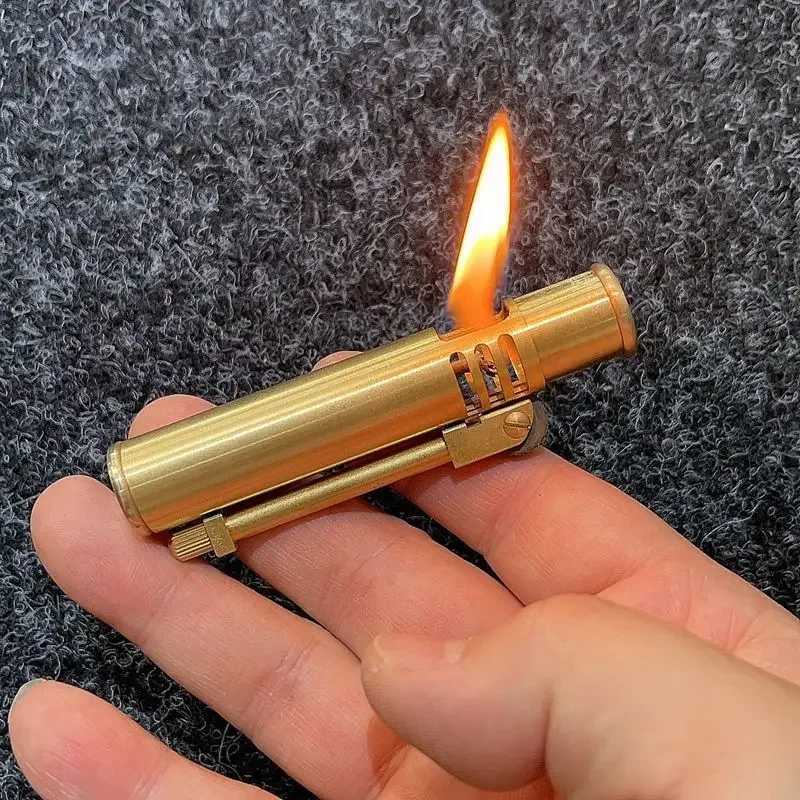 Briquet créatif en cuivre pur kérosène, roue de meulage complète, Vintage rétro machines lourdes, outil pour fumer pour hommes