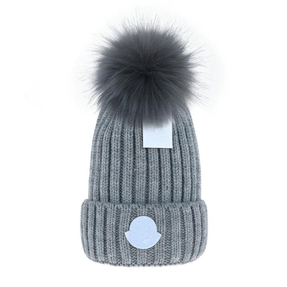 męska czapka designerka czapki czapki nowe mody kobiety panie ciepłe zimowe czapkę duże sztuczne futra pomps bobble hat na zewnątrz M-4322G