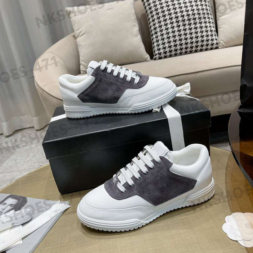 Designer Casual Chaussures Classique Femmes Baskets Mode Cuir Verni Noir Blanc Bleu Rose Skateboard Jogging Baskets Confortables Chaussures D'entraînement En Plein Air