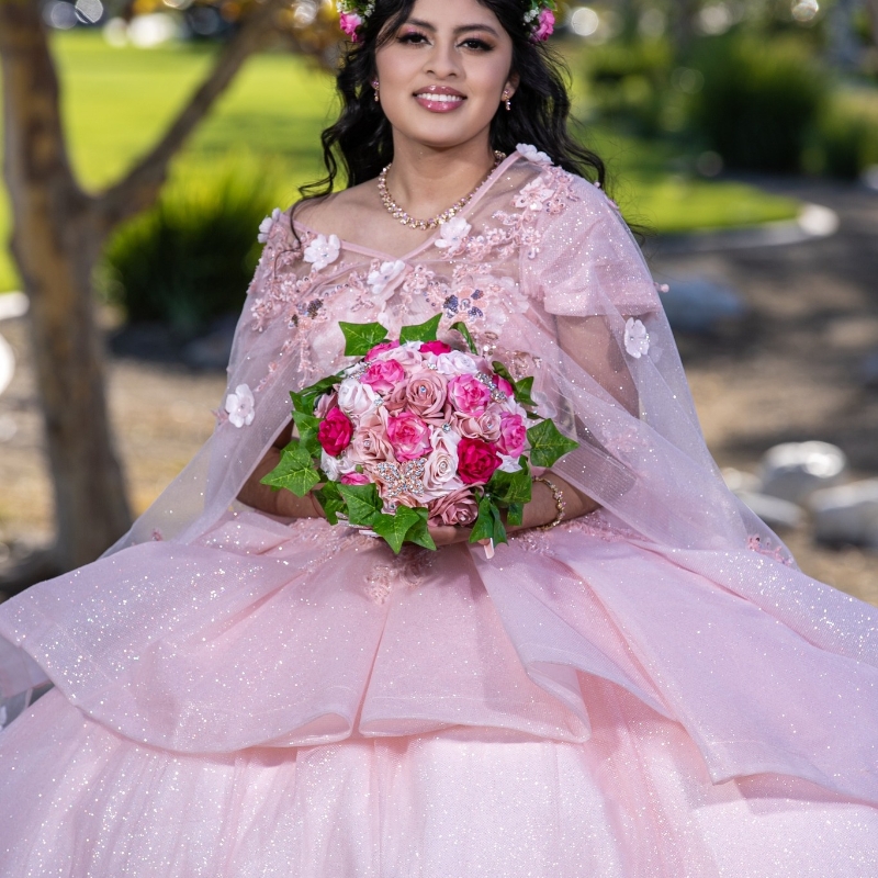 Różowa lśniąca suknia balowa różowa księżniczka quinceanera sukienki aplikacji Tiulle vestidos de 15 anos quinceaneras Sweet 16 urodzinowa suknia przyjęcia