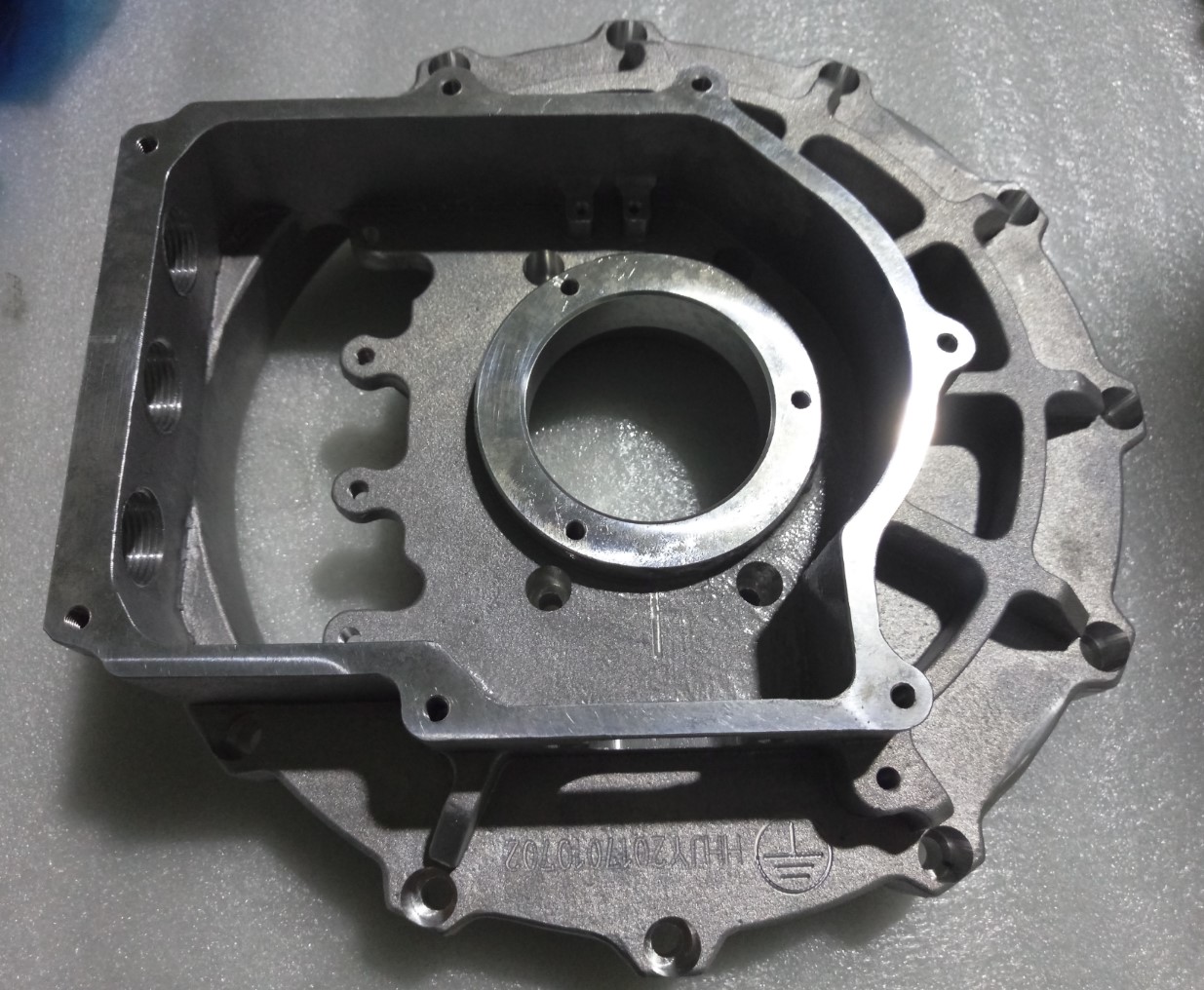 casting auto parts Front and rear end caps Aluminum alloy chassis frame Precision aluminum casting parts Casting Metal Part with 3D Printing Sand Mold