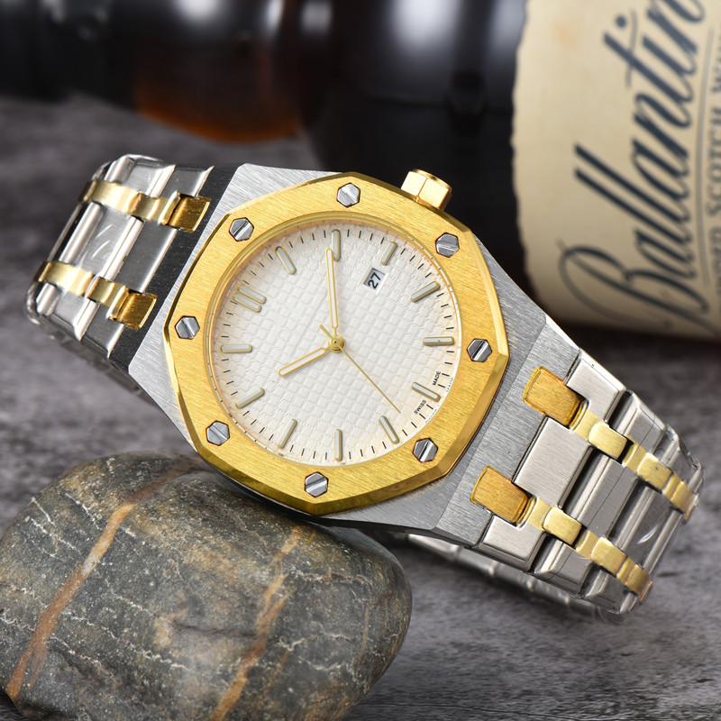 Men's Watch Designer Luxury Quartz Movement Watch Rose Gold Size 42MM stainless steel strap waterproof sapphire