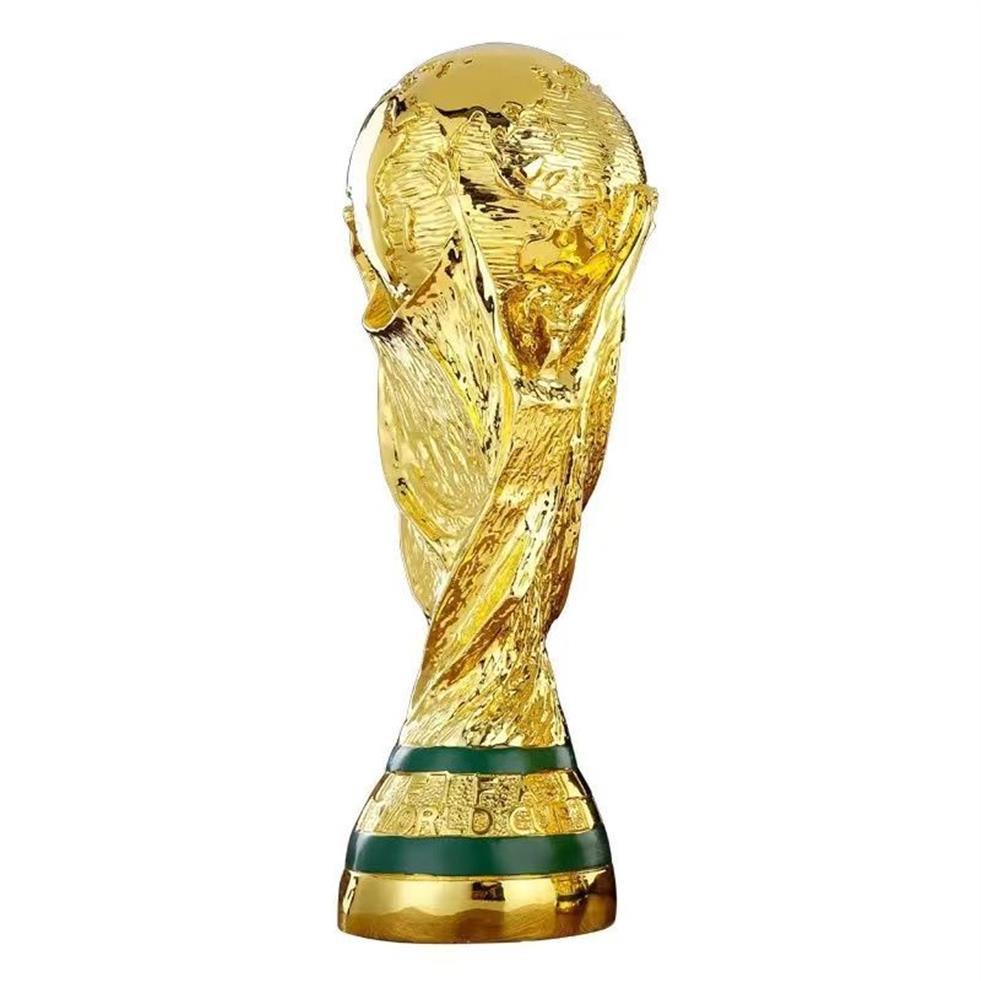 Autres fournitures de fête festive Coupe du monde Golden Résine Trophée de football européen Trophées de football Mascotte Fan Cadeau Bureau Décoration251M