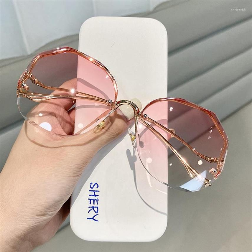 Sunglasses 2022 Fashion Brand Design Vintage Rimless Rhinestone Women Men Retro Cutting Lens Gradient Sun Glasses Female UV4003057