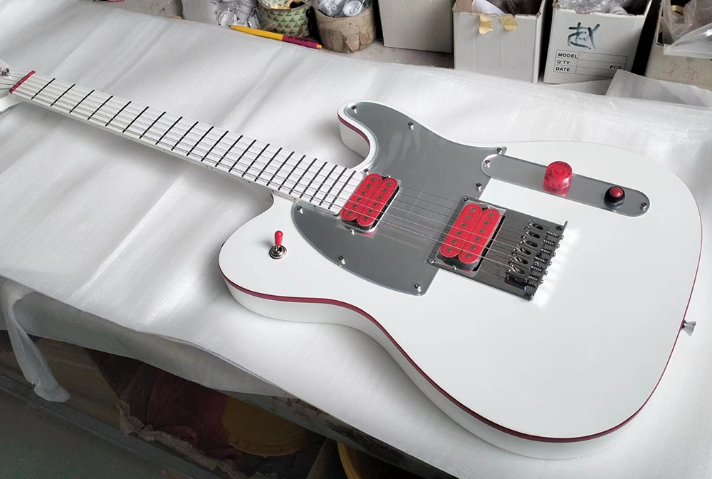 Rode Kill Switch Arcade John 5 Ghosts Witte elektrische gitaar Dubbele rode body binding Rode pickups Spiegel slagplaat