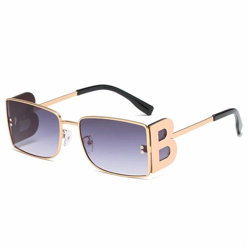 2021 Nuevas mujeres Gafas de sol cuadradas grandes Mujeres B Detalle de lente Marco rectangular Gafas de sol Marca femenina Vintage Lady Lunette De Soleil 228c