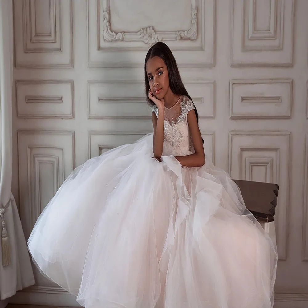 Simple Long Ivory Flower Girl Dresses Jewel Neck Beaded Tulle Sleeveless Ball Gown Floor Length Custom Made for Wedding Party