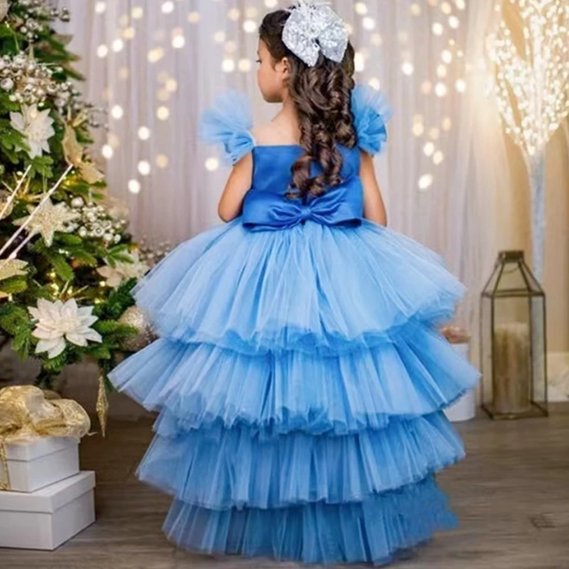 Elegante lange blaue Blumenmädchenkleider, ärmellos, Tüll mit Schleife, Spitzenapplikation, Ballkleid, bodenlang, maßgeschneidert für die Hochzeitsfeier