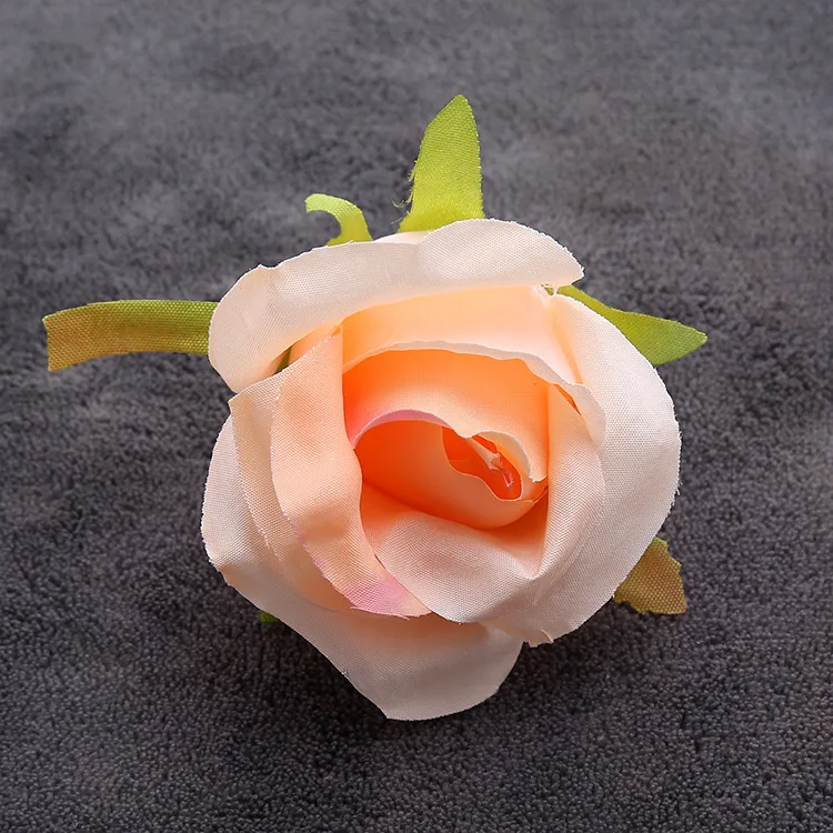 Piccolo bocciolo di rosa Testa di rosa Composizione di fiori da parete Decorazione di nozze Ghirlanda di fiori di seta Fatta a mano Materiale fai da te Decorazioni feste