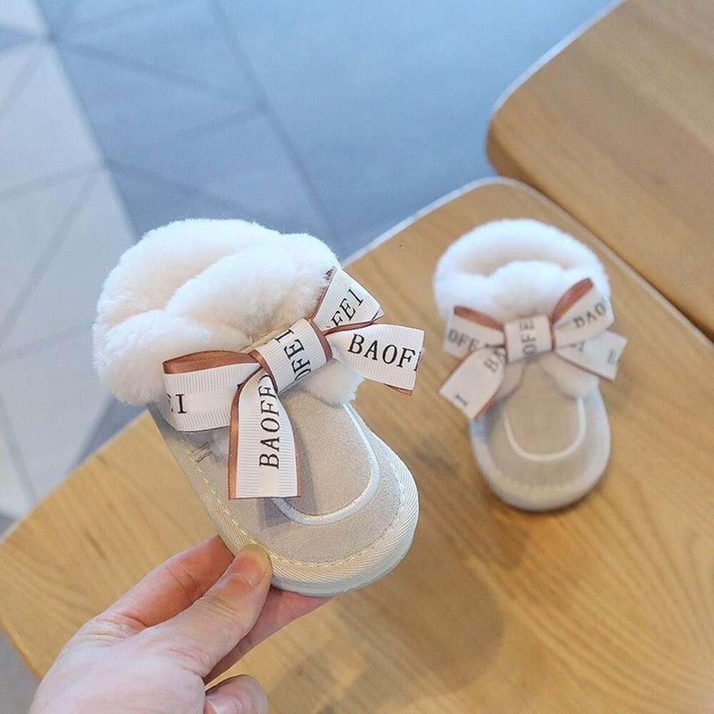 2023 children Girl`s Snow Shoes, Boots, Thickened Winter Plush, Warm Soft Soled, Children`s Walking and toddler baby boots Cotton Shoes