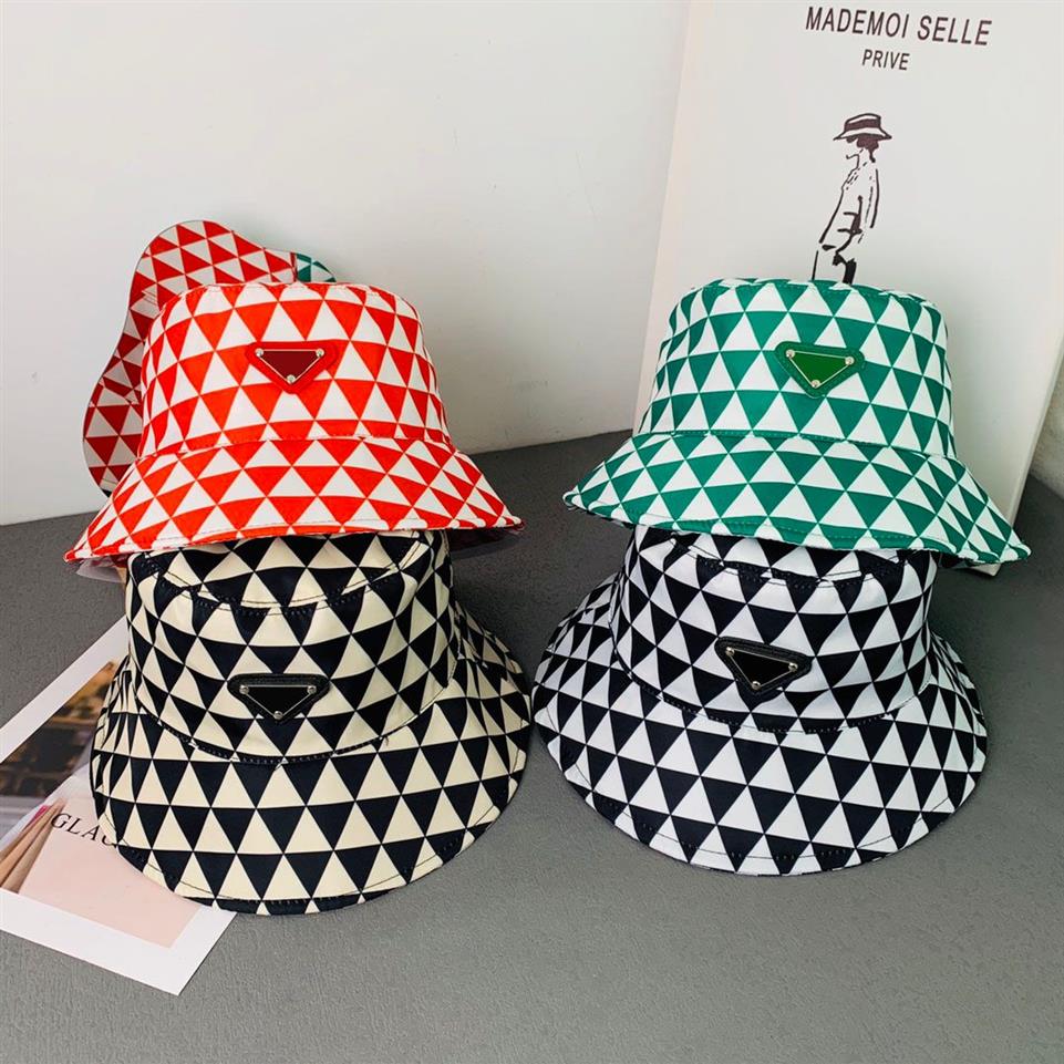 Mulheres moda designer balde chapéus outono inverno algodão triângulo carta gorro casal esportes ao ar livre xadrez bonnet263p