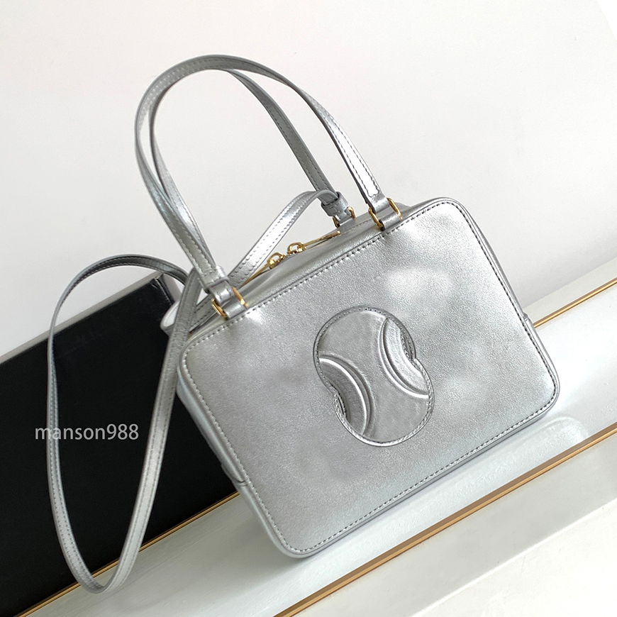 Sac à chaîne de créateur 10A, sac à bandoulière de luxe de qualité miroir, sac à bandoulière en cuir de couleur unie avec grand logo en relief, sac fourre-tout au design simple, sac d'oreiller avec boîte