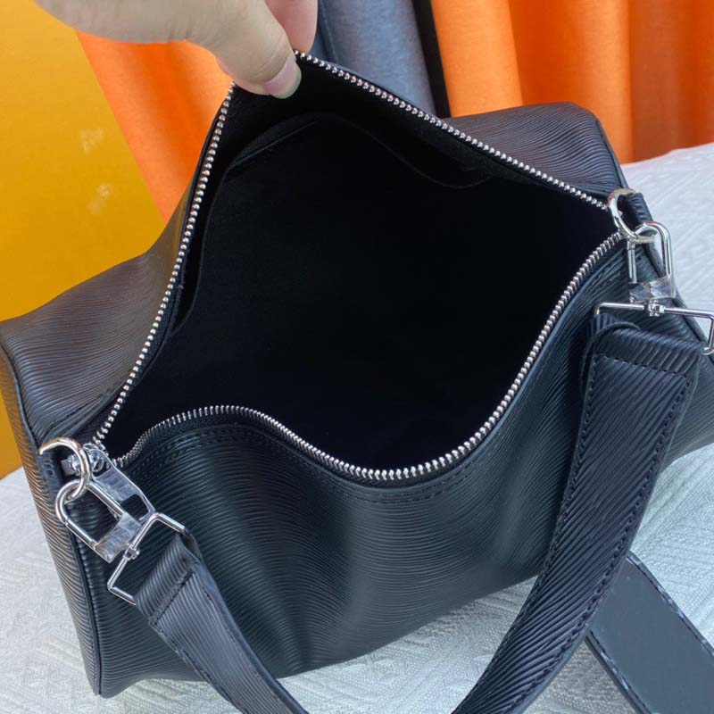 Borsa di design, borsa grande impermeabile, borsa diagonale oversize da uomo, manico largo, tracolla larga, adatta sia uomo che donna, nuovo stile alla moda e alla moda