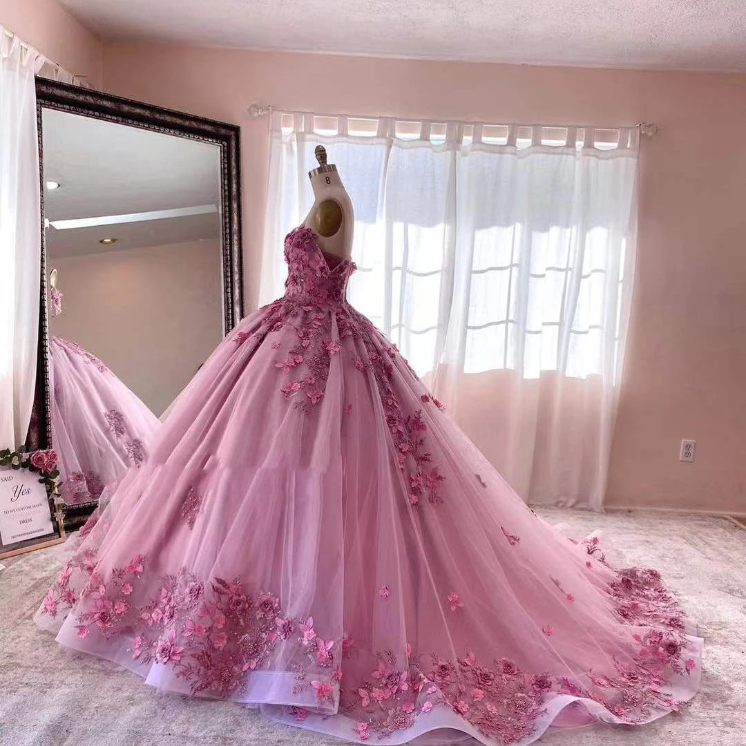 Pink Pretty Flowers Lace Beaded Quinceanera Dresses Off The Shoulder Princess Ball Gown Prom Evening Puffy Long Train Sweet 15 16 Dress For Girls Formal Wear CL1350