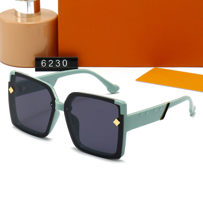 Lunettes de soleil pour femmes, non polarisées, carrées, à grande monture, jambes larges, lettres imprimées, de styliste, pour l'extérieur, tendance