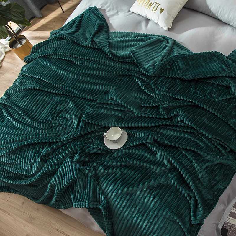Cobertores verde escuro cobertor impresso lance cobertor de pelúcia macio flanela velo cobertor macio joga para sofá e cama r231207