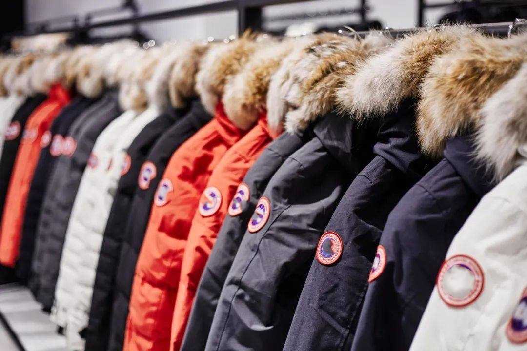 Ryjdji Herren Parkas Bomberjacke Mantel Candaly Lange Kanada Ahornblatt Fügen Sie Fleece hinzu, um die gleiche Qualität wie das Original zu verdicken. Bei diesem Link handelt es sich um echte Gänsedaunen XXL