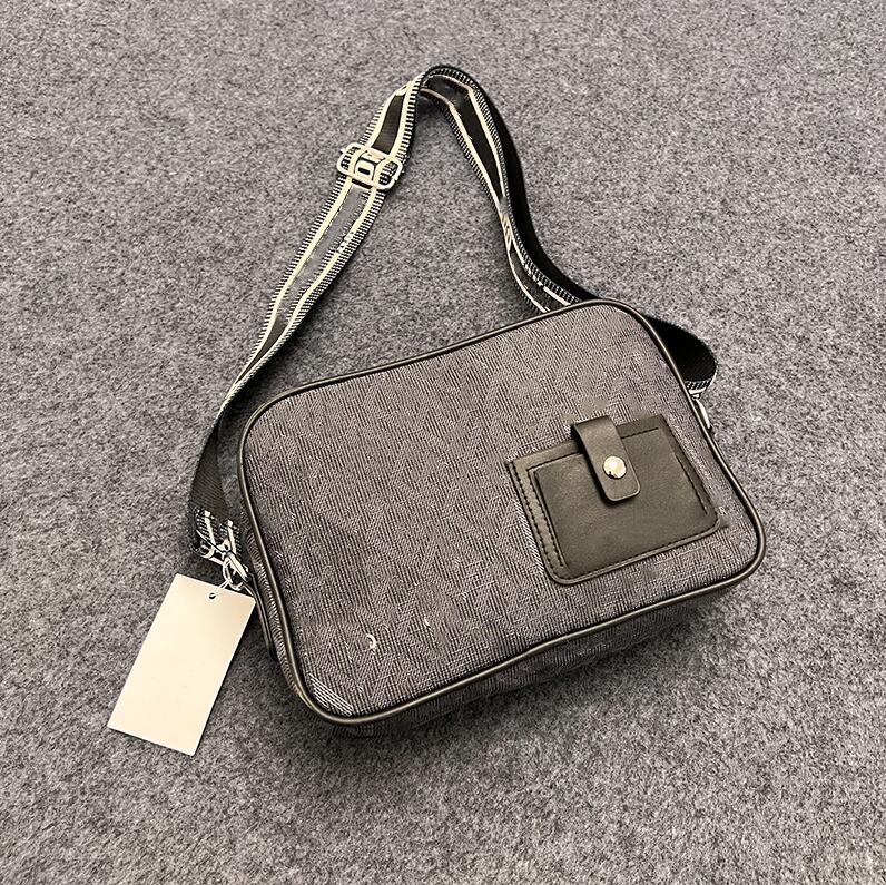 Designers mens axelväskor man kvalitet pu läder portföljer handväska messenger väska bröllop klänning crossbody väska plånbok