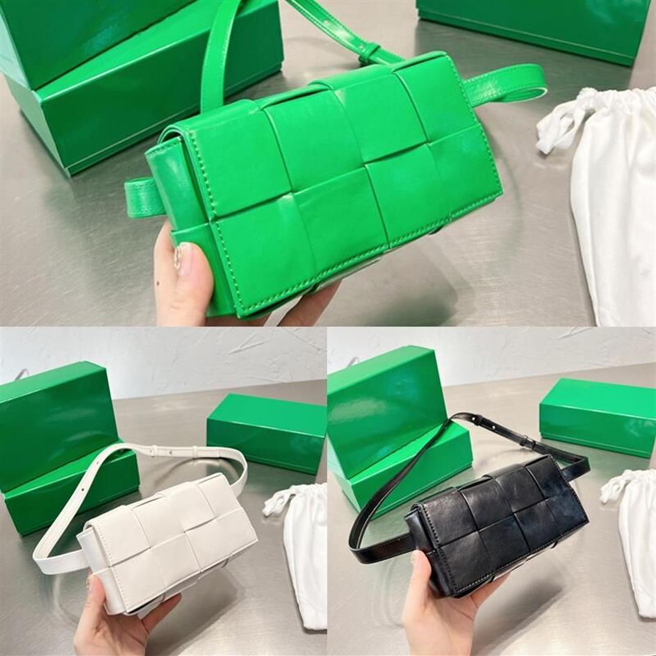 Italy Cassette Waist Bags Black Mini Intreccio Green Woven Fanny Pack Magnetic Buckle Single Internal Open Pocket Bonded Sheep Lea225q