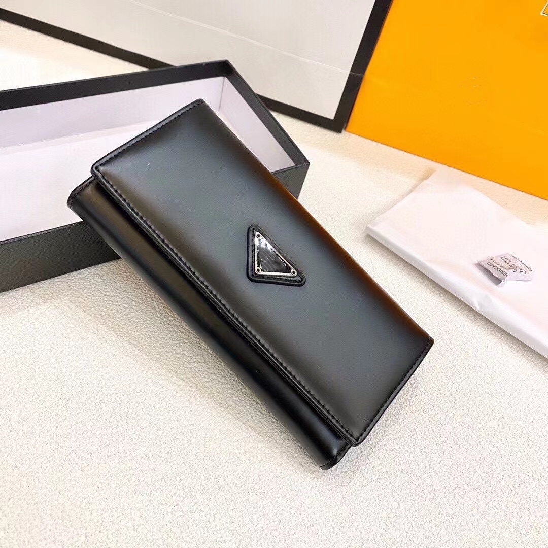 Designväska, kohuden dubbel vikta plånbok, högkvalitativ och fint utformad