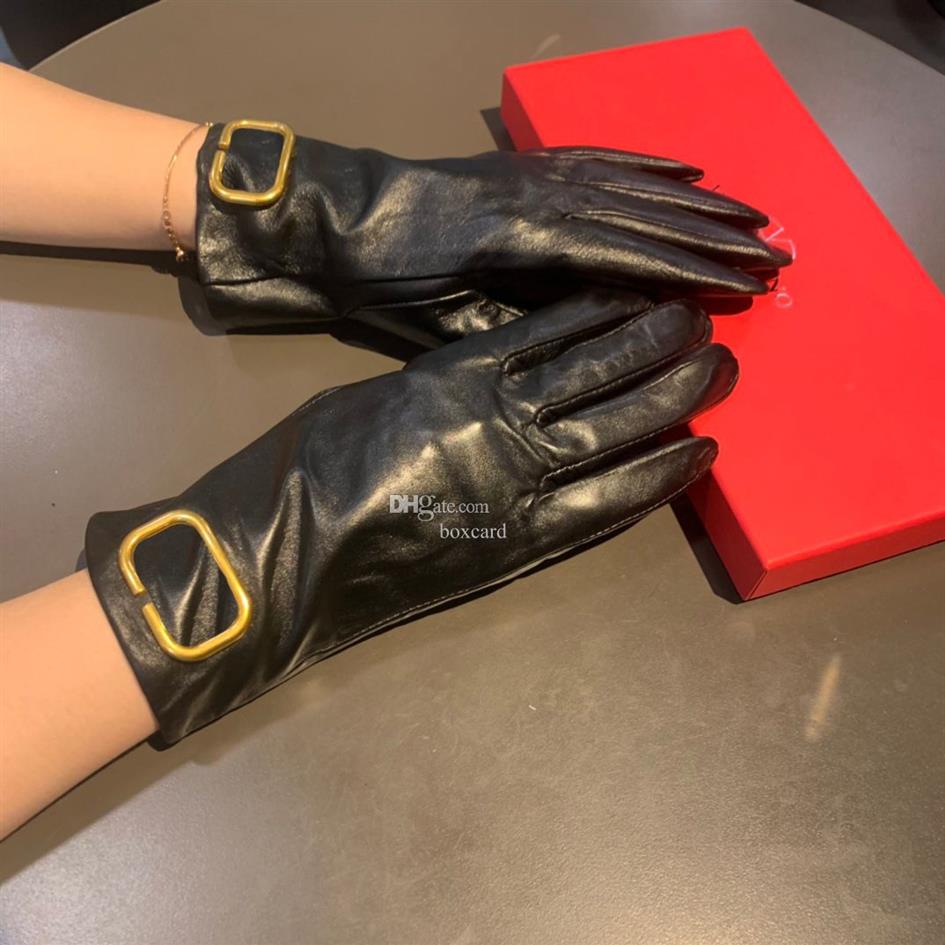 Guantes clásicos de diseño con letras de Metal, guantes de cuero para mujer, manoplas cálidas de piel de oveja para invierno, guantes con pantalla táctil 256Y