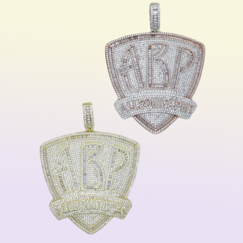 Ketten 2022 ECED Full Bling Cubic Zirkonia Baguette Anfangsbuchstaben ABP Charm Anhänger Halskette für Hip Hop Men Fashion Punk JE2828524