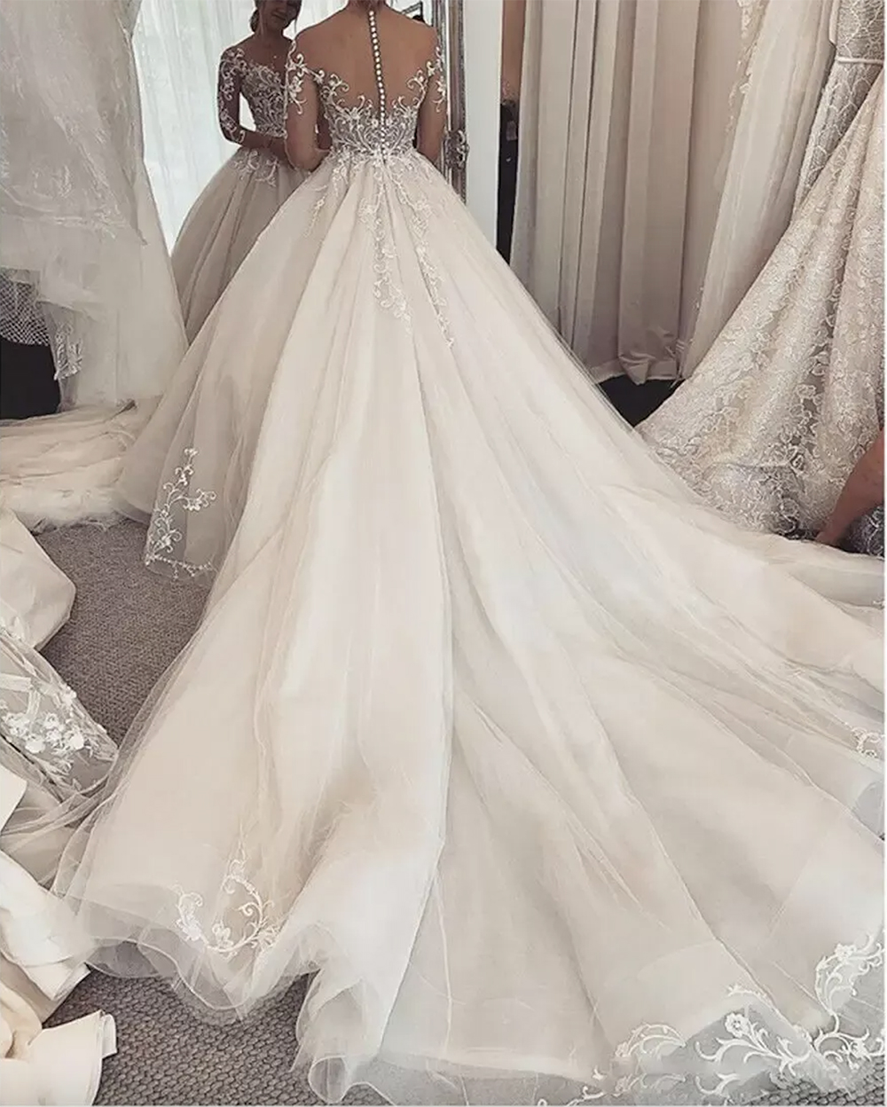 Robes de mariée à manches longues robe de mariée une ligne cristaux de perles bijou col transparent 3D applique florale dentelle tulle balayage train plage pays vestidos de novia 2023