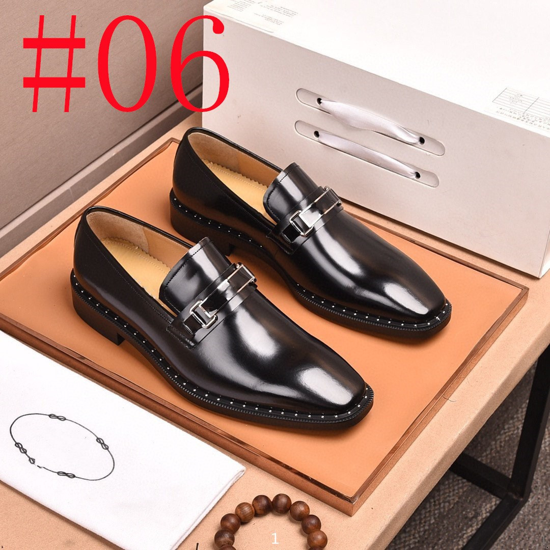 15style Luxurious Brand Brogue Brown Black Men Business Designer Dress Shoes Pointed Toe Men Wedding Shoes Leather Formal Shoes casual flats 38-45