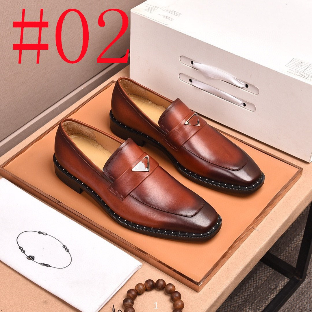 15style Luxurious Brand Brogue Brown Black Men Business Designer Dress Shoes Pointed Toe Men Wedding Shoes Leather Formal Shoes casual flats 38-45