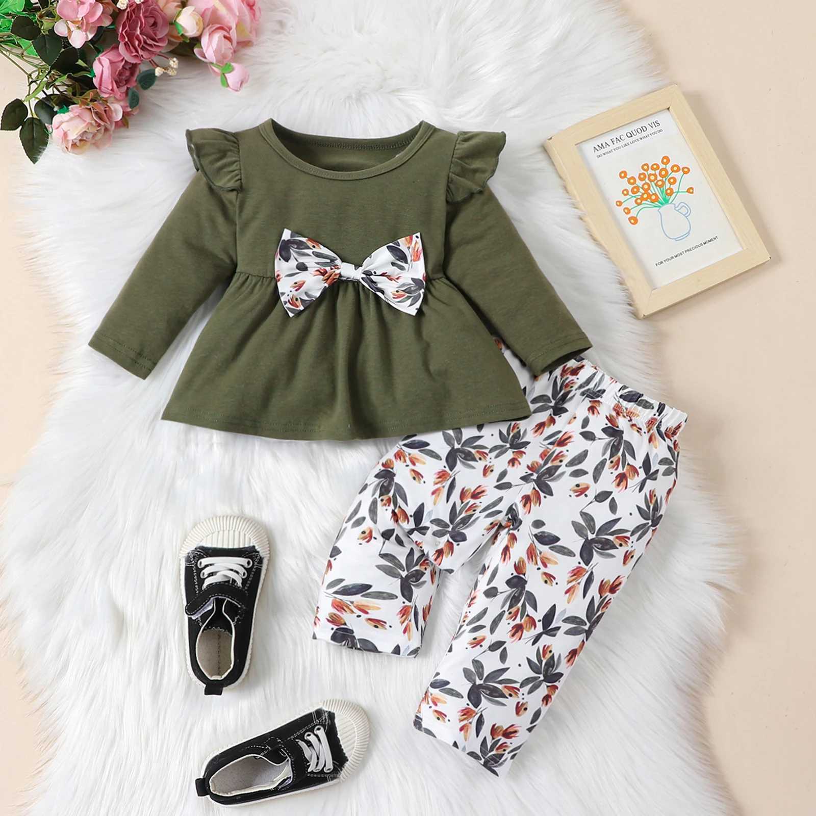 Clothing Sets Adorable Spring Autumn Outfit Set for Newborn Baby Girls - Flying Sleeve Long Sleeve Crop Top and Pants