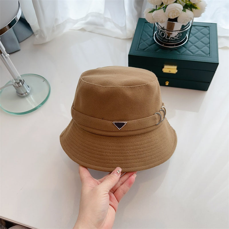 bucket hat bonnet beanie younger tourist Low key luxury convenient to carry simple style fashion Versatile beach tourism fashion village .