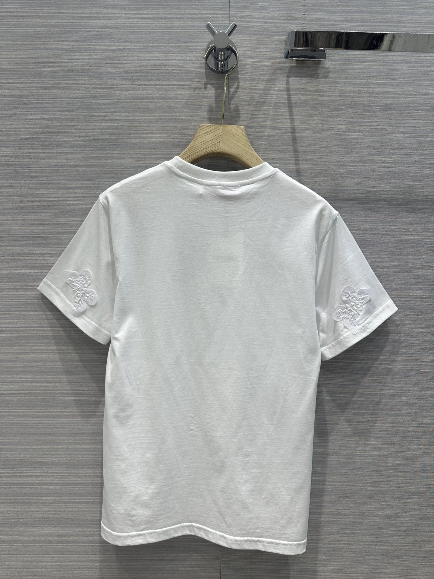 Marca mesmo estilo camiseta feminina 2024 nova primavera verão tripulação pescoço manga curta moda milão pista camiseta designer topos 1216-6