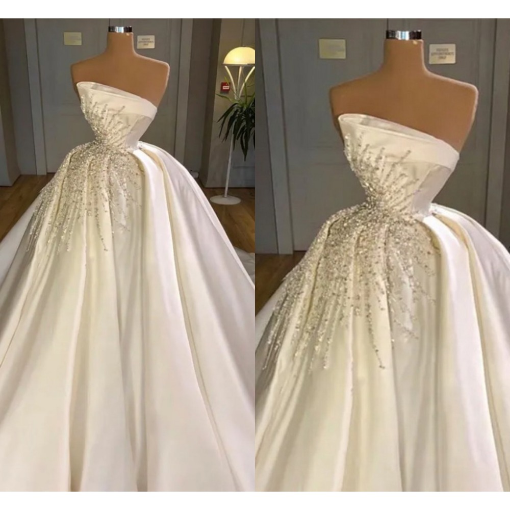 Prachtigebride 2024 Witte Sexy Strapless Kralen Kristal Kanten Baljurk A-lijn Trouwjurk Luxe Mouwloze Bling Prinses Bruidsjurk Op Maat