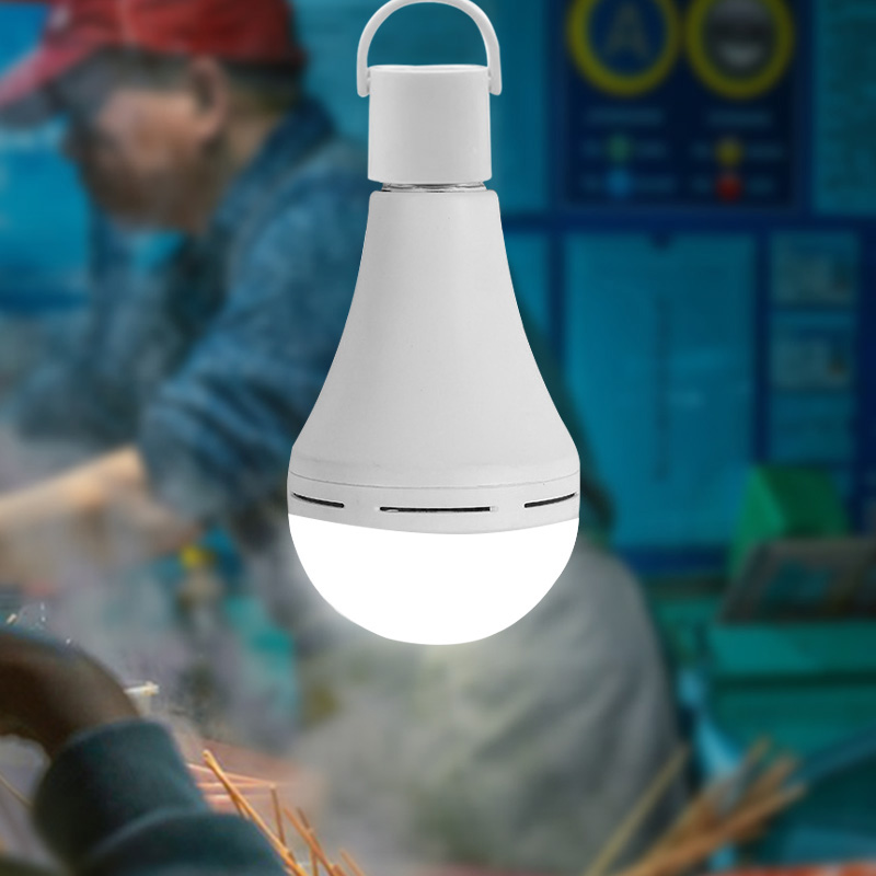 Wiederaufladbare Notfall-Glühbirnen, 110 V, 220 V, E27, LED-Smart-Licht, 7/9/12/15 W, Energiesparlampen, halten die Beleuchtung bei Stromausfällen beim Camping aufrecht