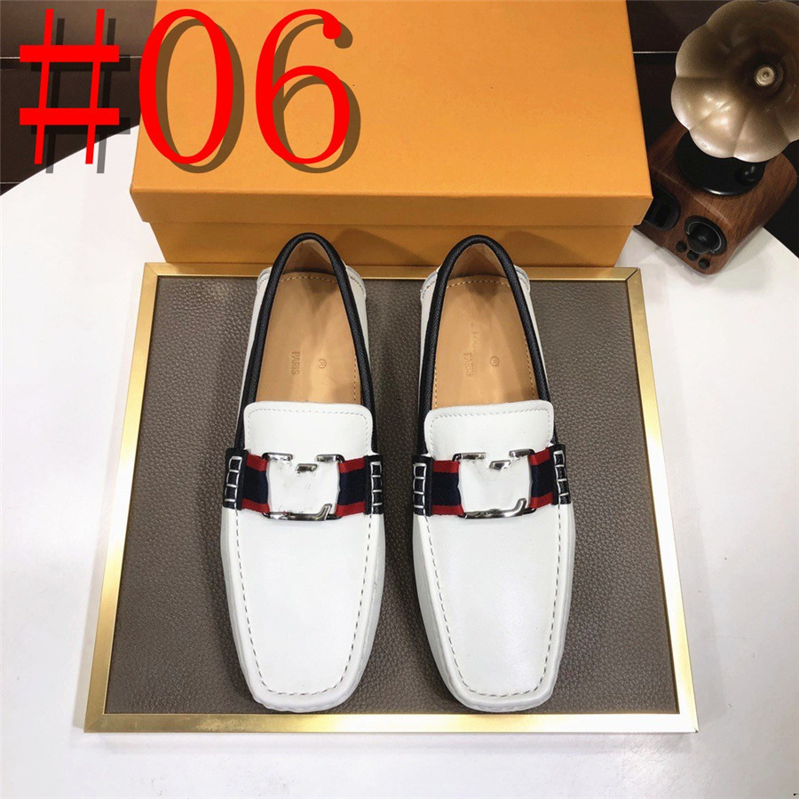 40modell Nya våren Mäns mocka lyxiga loafers italiensk stil Tassel Casual Leather Men Shoes Designer Gradient Scrub Slip On Wedding Footwear Storlek 38-46