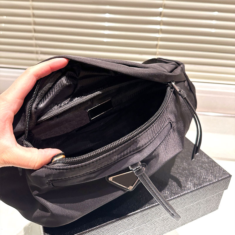 Borsa stilista Ragazzi e ragazze sono invincibili. size26X11cm con un marsupio Borsa a tracolla da mano