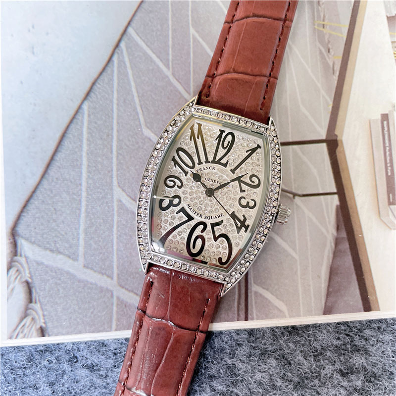 Mode Volledige Merk Horloges Dames Heren Man Tonneau Diamant Stijl Lederen Band Quartz Muller Klok FM 28