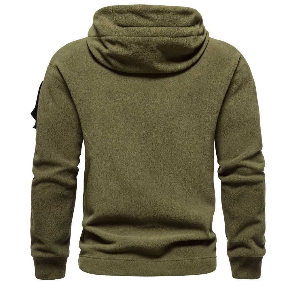 Tactical Jackets Autumn Winter Outdoor Fleece Hooded Sweater Men Sweatshirt Military Tactical Warm Hoodies Loose Casual Sportswear Men ClothingL231218