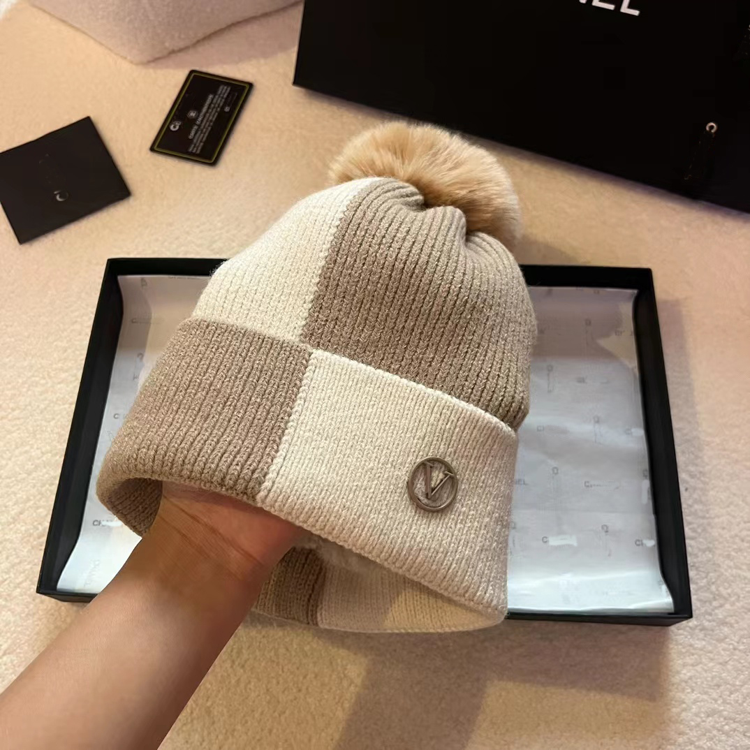 Beanie Designer Gebreide Muts Luxe Hoed Ontwerp Letters Kleurblokken Wol Bal Mode Warme Muts Mannen Vrouwen Kerstcadeau Verjaardagscadeau erg leuk