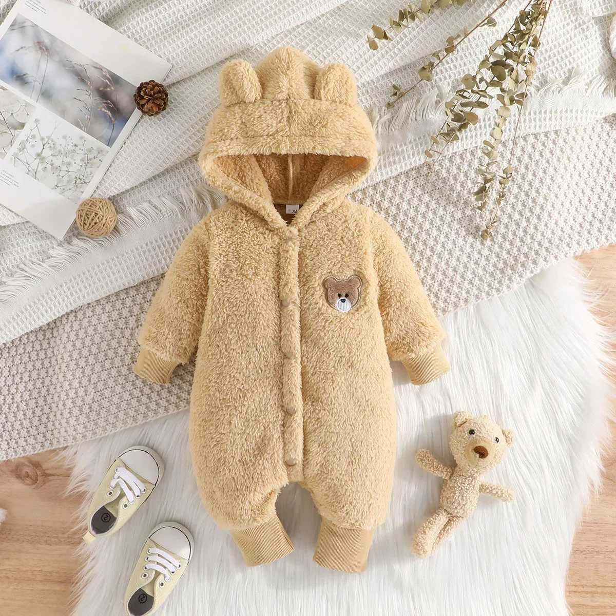 Rompers Newborn Baby Clothes 1 to 18 Months Cartoon Cute Bear Onesies For Baby Girl Boy Long Sleeve Hoodie Warm Winter Infant RomperL231114